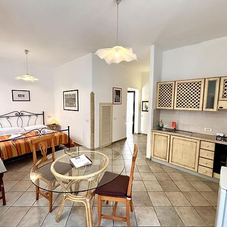 Kallistos Suites & Apartments Gallipoli Extérieur photo