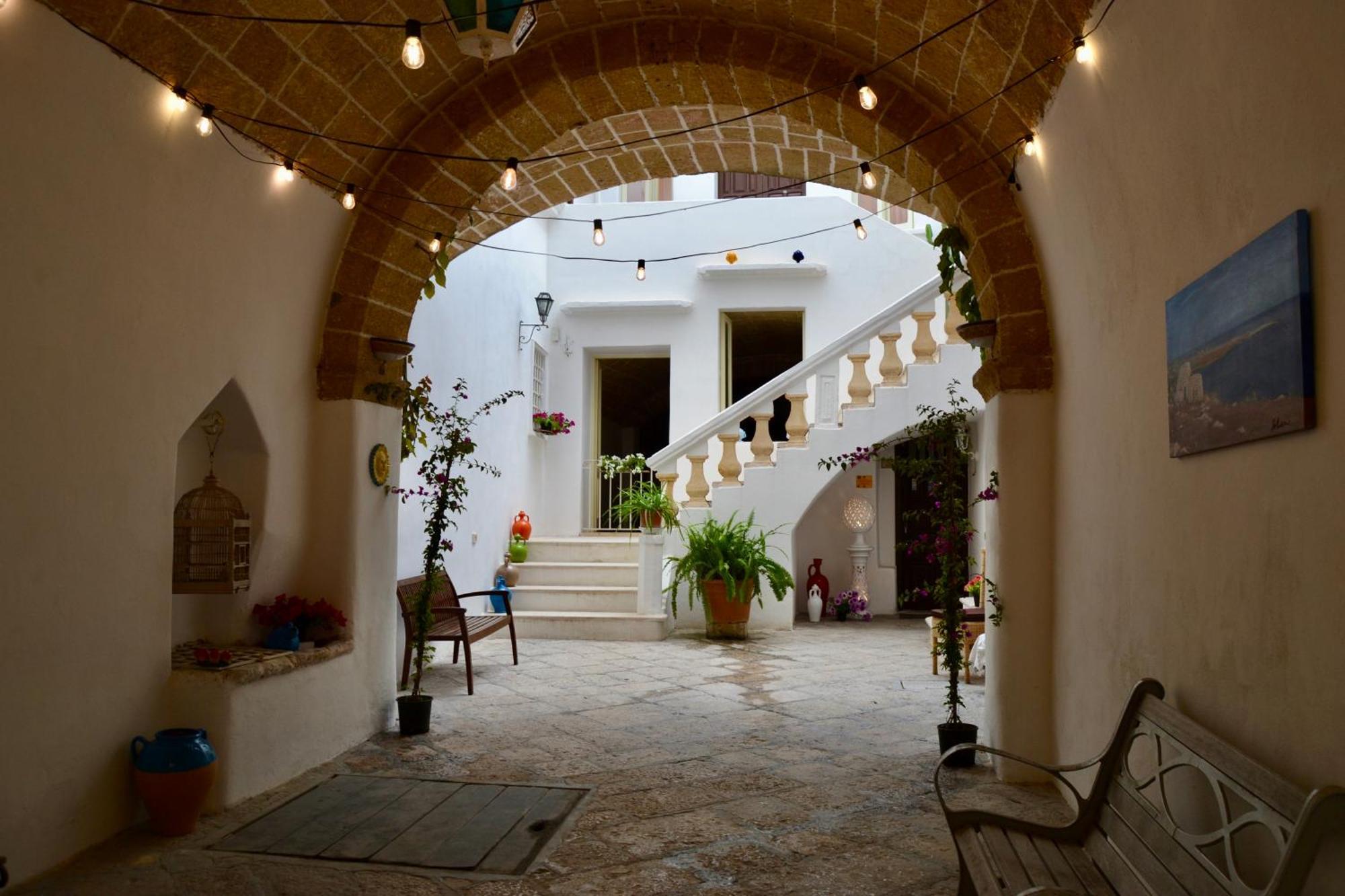 Kallistos Suites & Apartments Gallipoli Extérieur photo