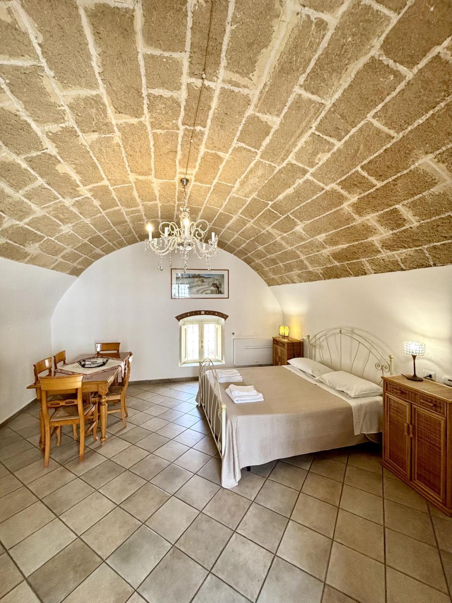 Kallistos Suites & Apartments Gallipoli Extérieur photo